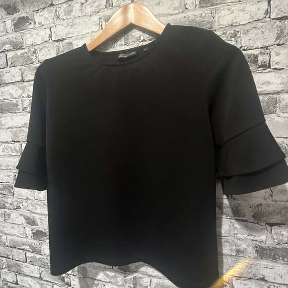 EUC 7th Avenue New York & Co Design Studio Women's Black Blouse Size Small - Picture 2 of 11